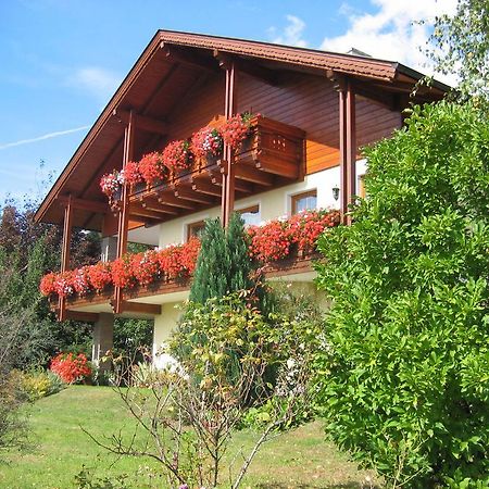 Ferienwohnungen Haus Bliem Lieserhofen ภายนอก รูปภาพ