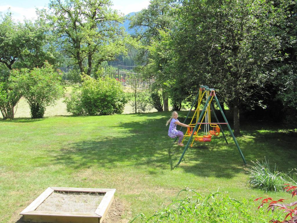 Ferienwohnungen Haus Bliem Lieserhofen ภายนอก รูปภาพ