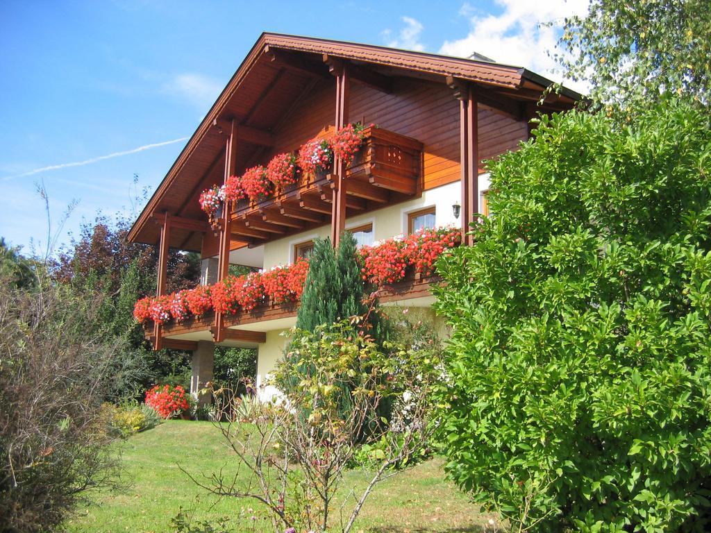 Ferienwohnungen Haus Bliem Lieserhofen ภายนอก รูปภาพ