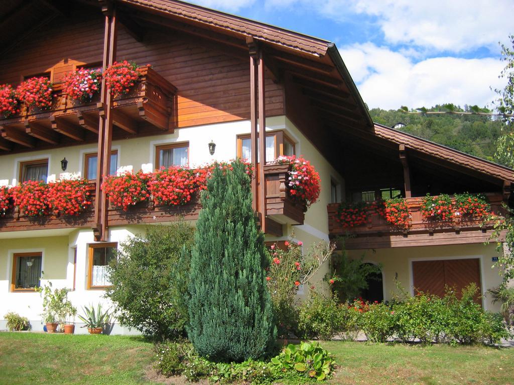 Ferienwohnungen Haus Bliem Lieserhofen ภายนอก รูปภาพ